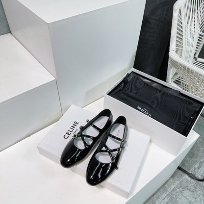 LES BALLERINES CELINE BABIES IN BLACK PATENT CALFSKIN