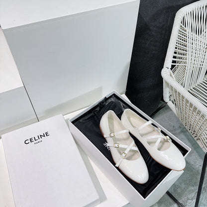 LES BALLERINES CELINE BABIES IN WHITE PATENT CALFSKIN