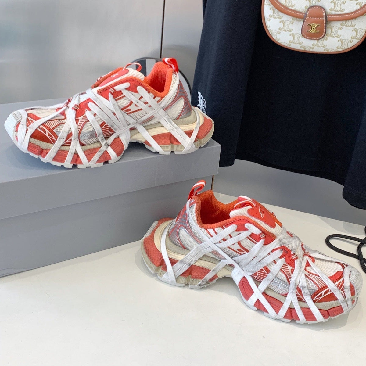 3XL EXTREME LACE SNEAKER ORANGE MIX DUST WHITE AND SILVER