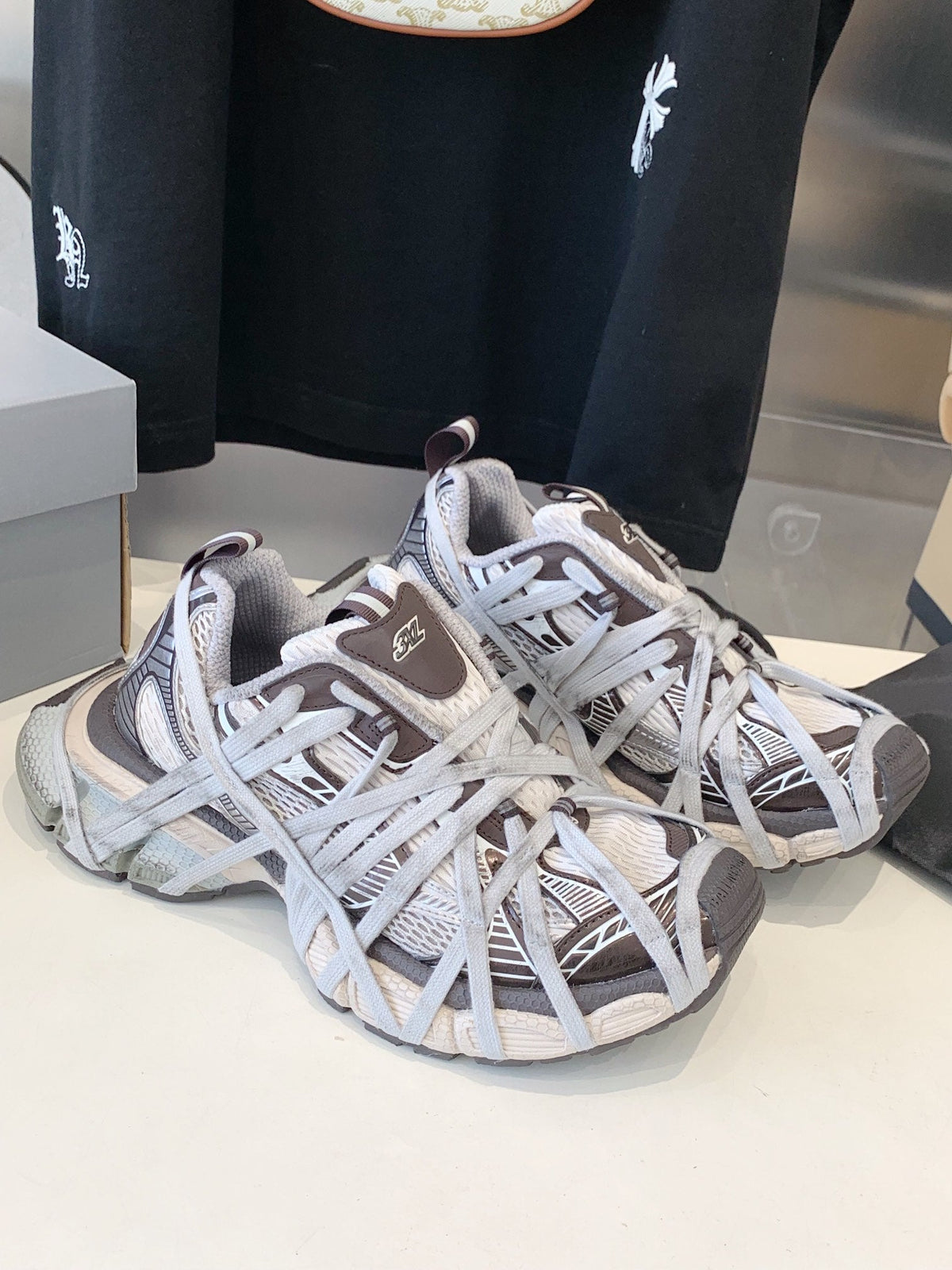 3XL EXTREME LACE SNEAKER BROWN MIX DUST WHITE AND SILVER
