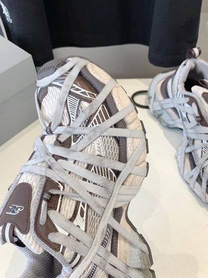 3XL EXTREME LACE SNEAKER BROWN MIX DUST WHITE AND SILVER