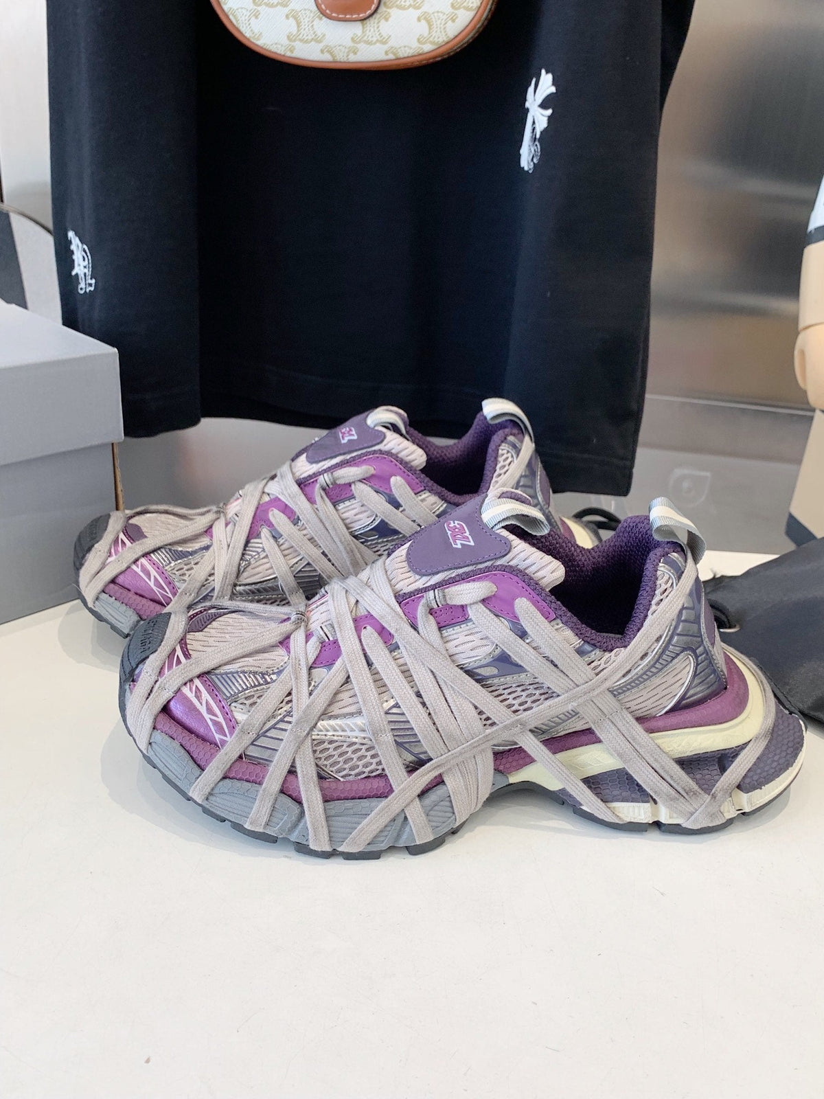 3XL EXTREME LACE SNEAKER PURPLE AND GRAY