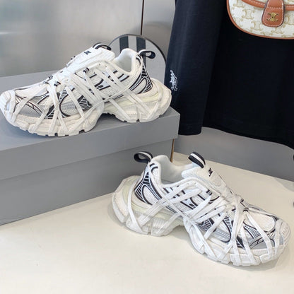 3XL EXTREME LACE SNEAKER WHITE AND SILVER