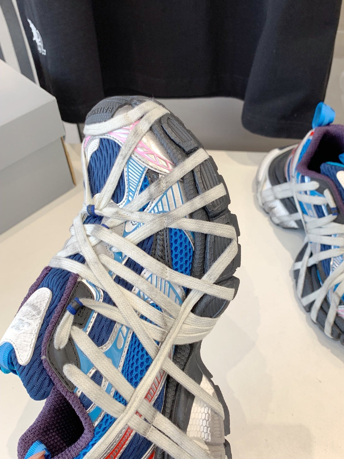 3XL EXTREME LACE SNEAKER BLUE MIX PINK SILVER AND RED