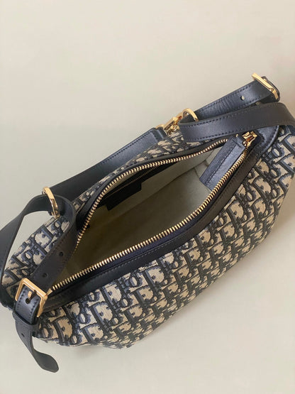 MEDIUM D-JOURNEY SHOULDER BAG 25 IN BLACK MONOGRAM OBLIQUE JACQUARD