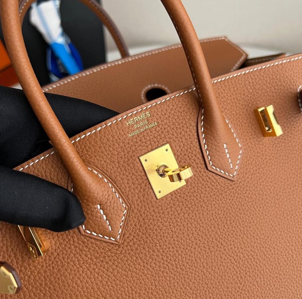 HN 25 Gold colour with Gold Hardware