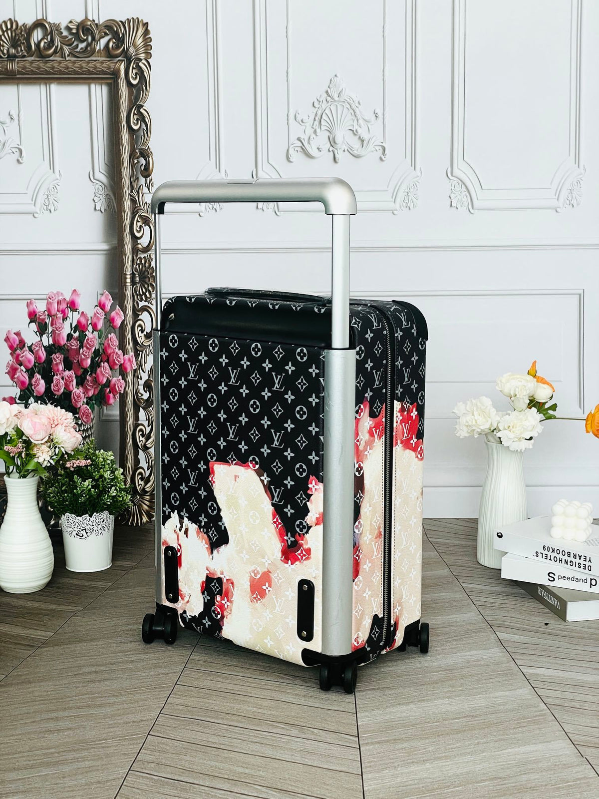 Louis Vuitton Horizon 55 rolling suitcase Aistinctive Artistic Pattern