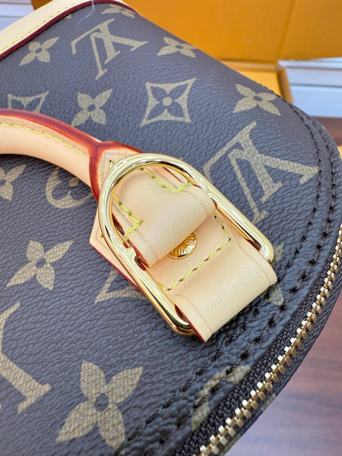 Louis Vuitton Alma BB bag in Monogram