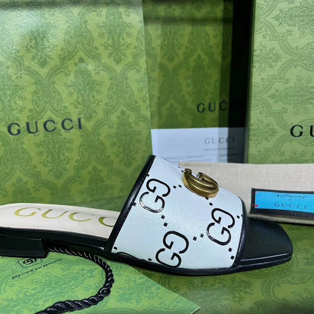 Gucci GG Slide Sandals