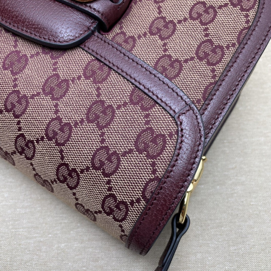 Gucci Small Horsebit Shoulder Bag (All colour in Stock)