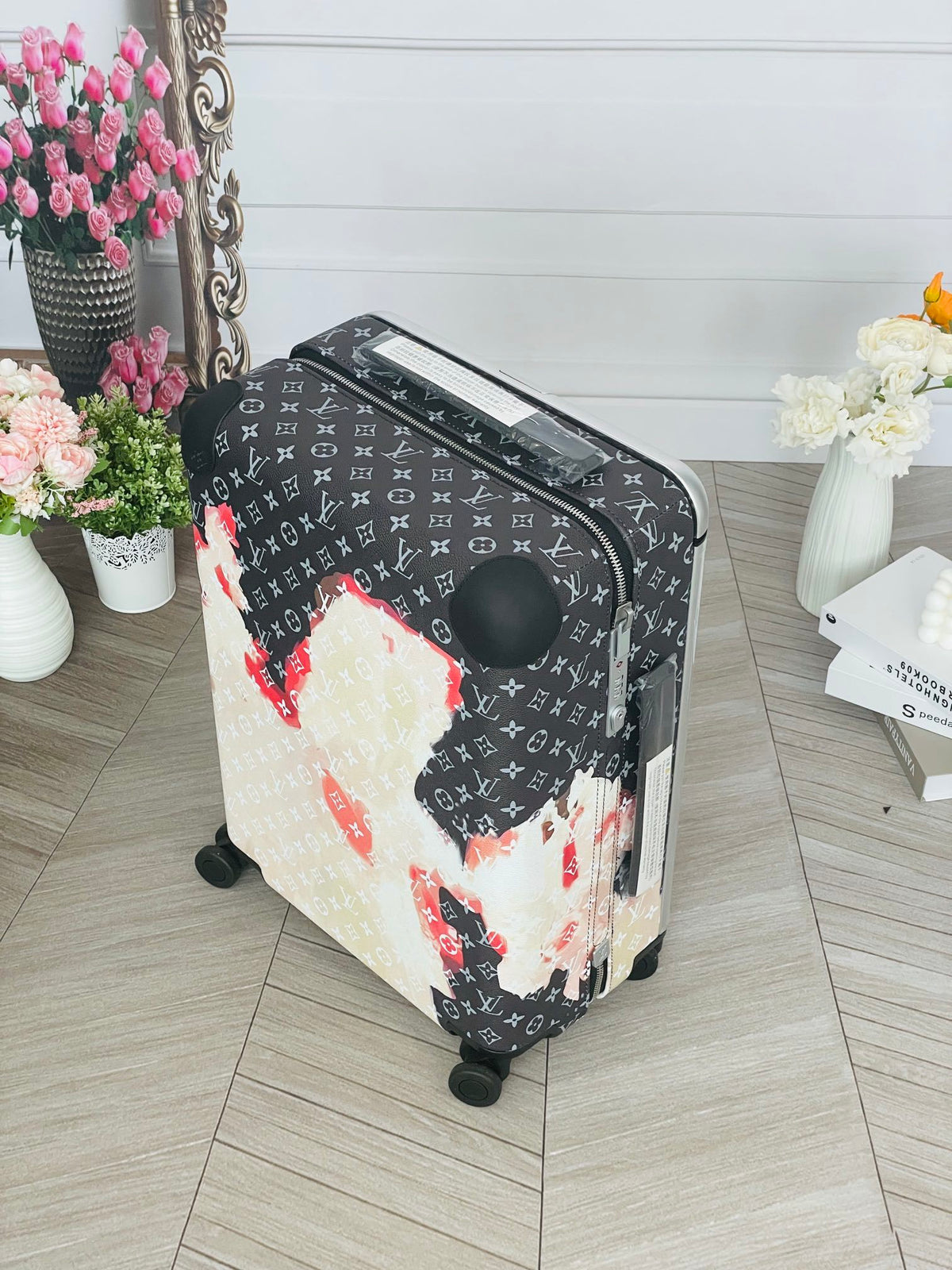 Louis Vuitton Horizon 55 rolling suitcase Aistinctive Artistic Pattern