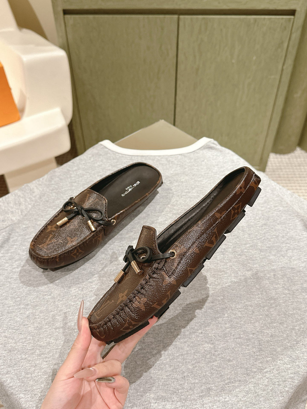 LV Women Brown Leather Loafers