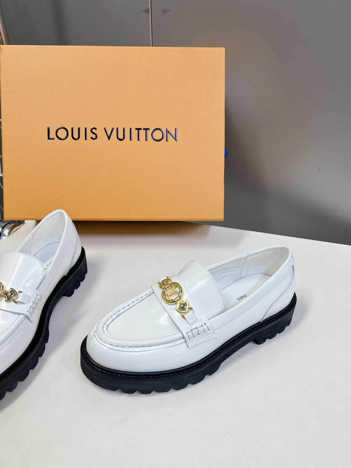 LV Women White Leather Loafers