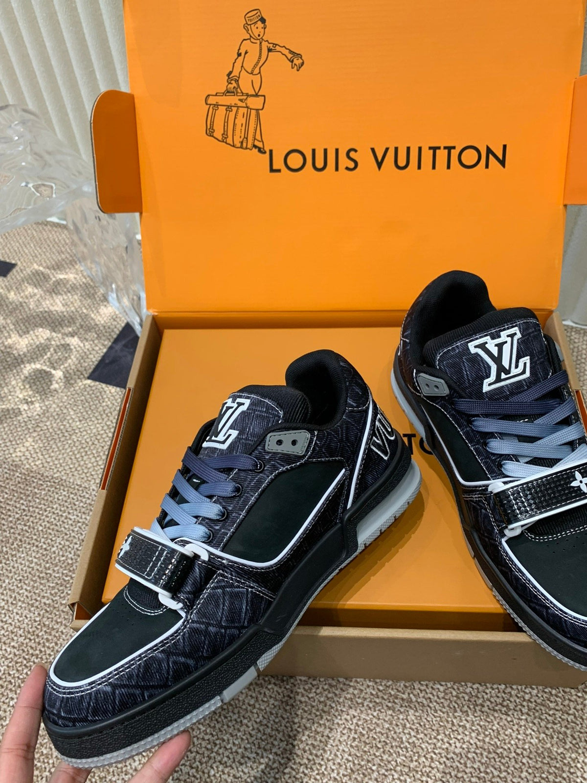 LV Women Black Fabric Sneakers