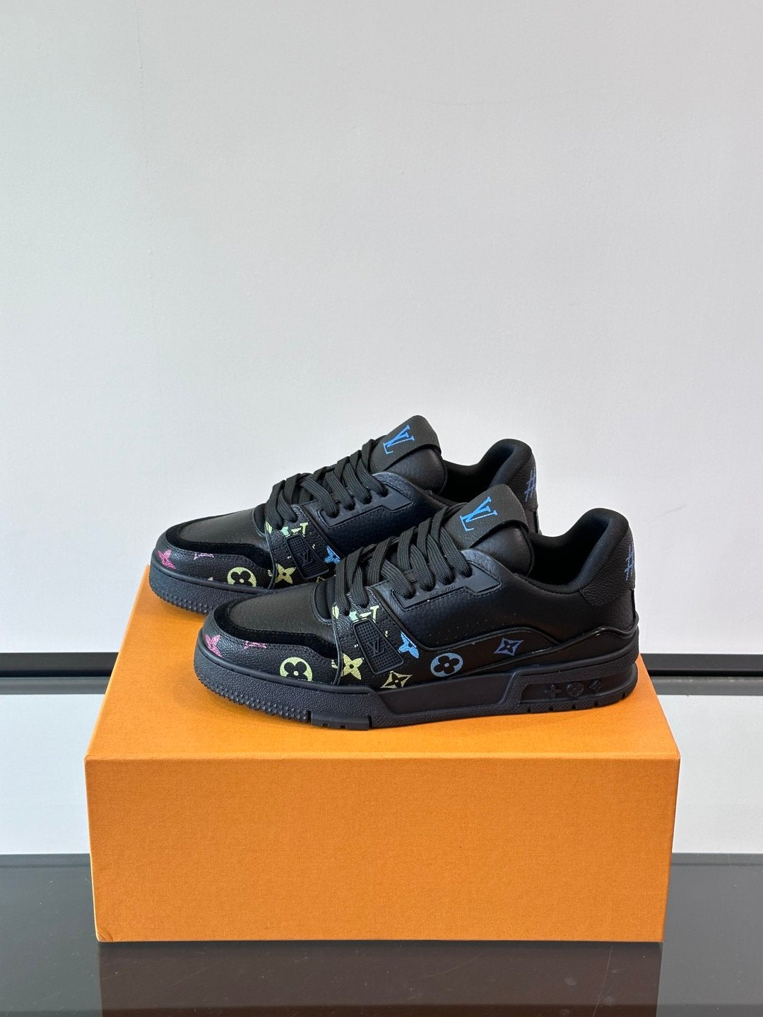 LV Men Black Leather Sneakers With Multicolor Accents