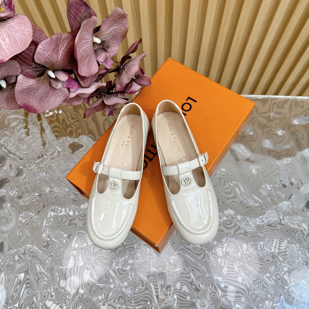 LV Women White Patent Leather Loafers