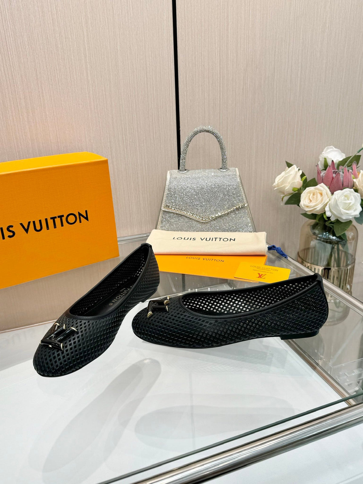 LV Women Black Mesh Ballet Flats