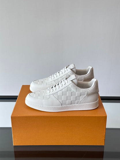 LV Men White Leather Sneakers