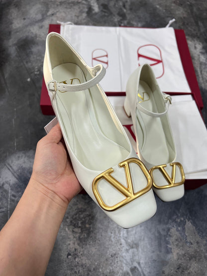 Valentino Women White Leather Heels