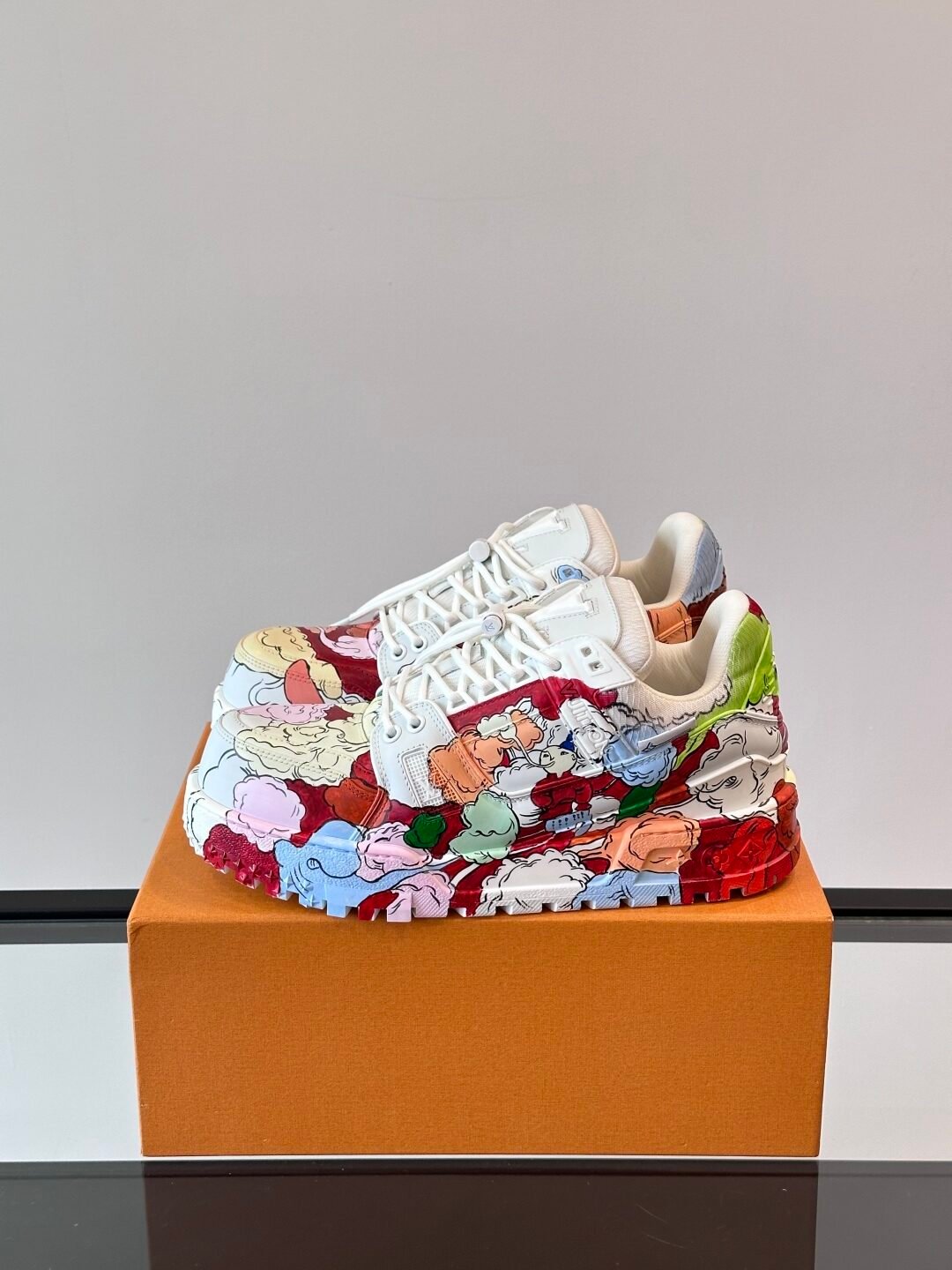 LV Men White Multicolor Leather Sneakers