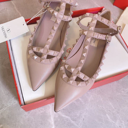 Valentino Women Beige Leather Pointed Flats