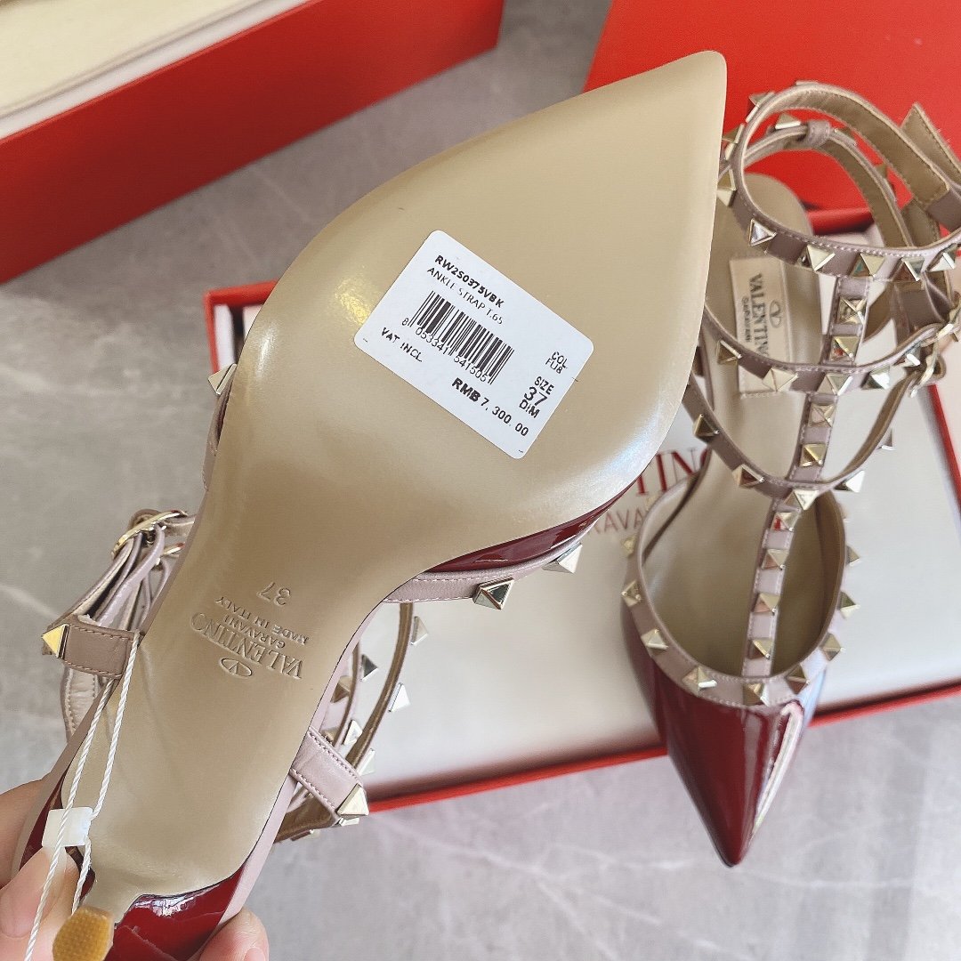 Valentino Women Red Patent Leather Rockstud Flats