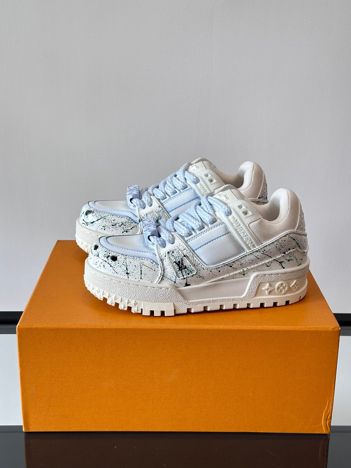 LV Men White Leather Painted Sneakers