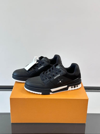 LV Men Black Leather Sneakers