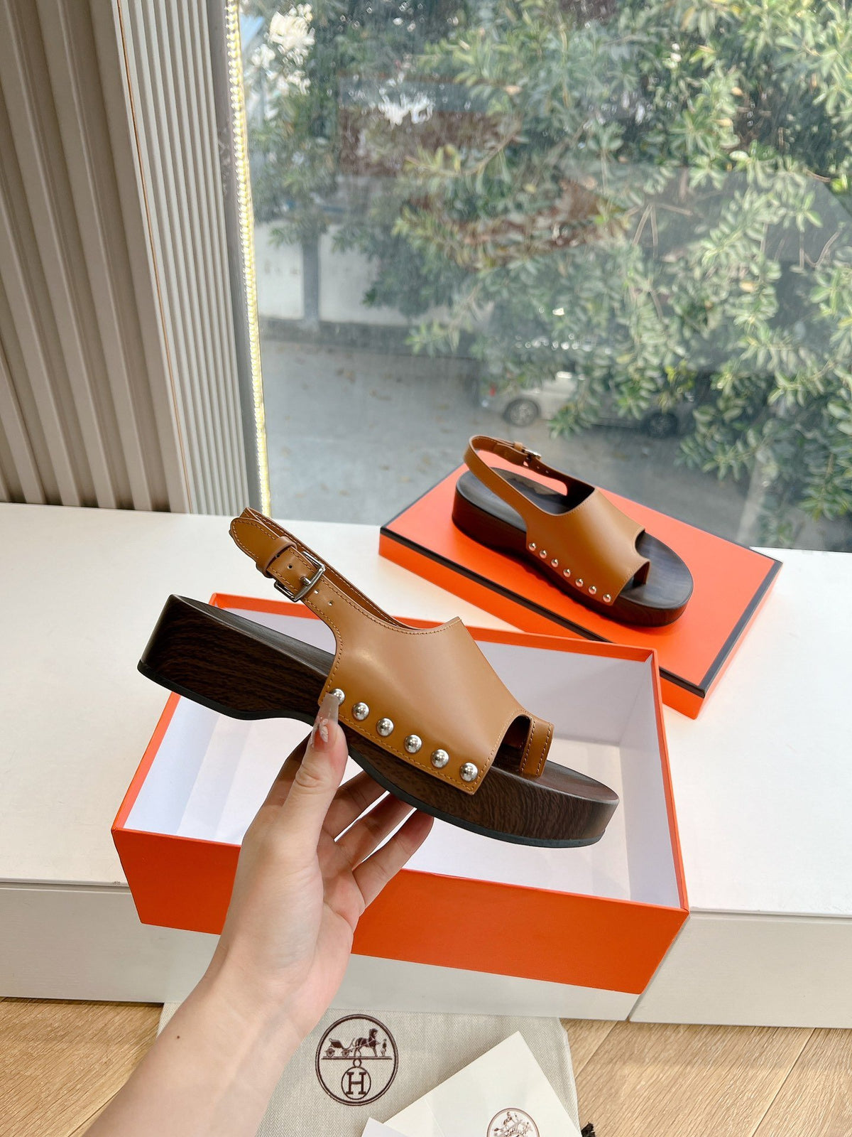 Hermes Women Brown Leather Slingback Sandals