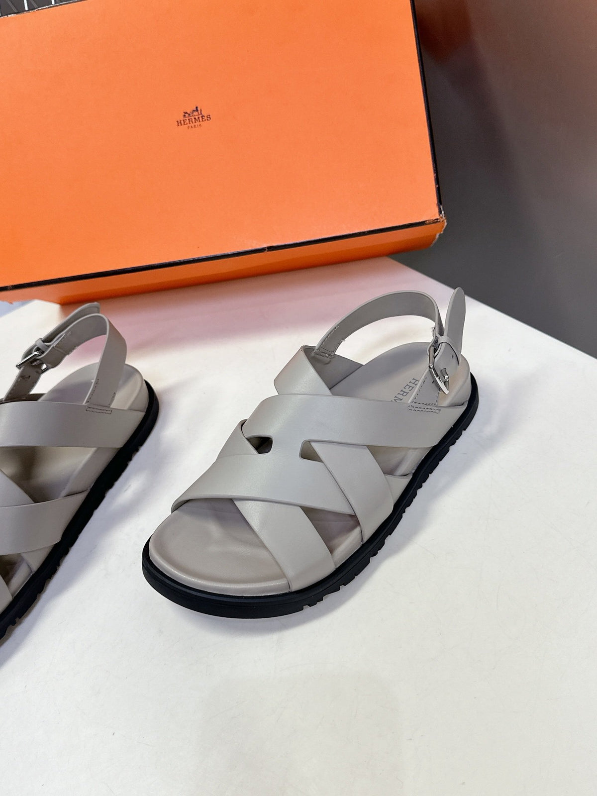 Hermes Women Light Gray Leather Sandals