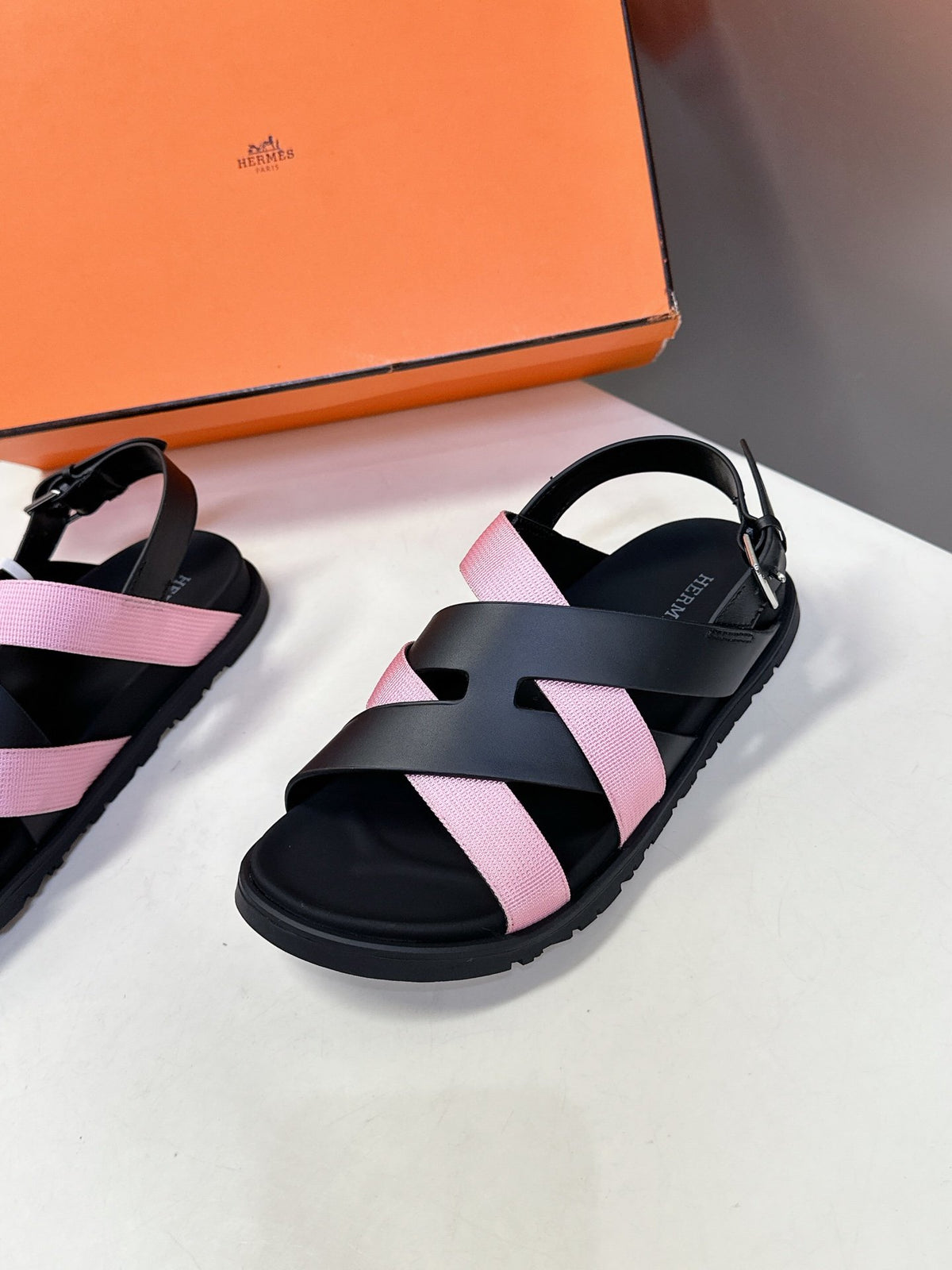 Hermes Women Black Pink Leather Strappy Sandals
