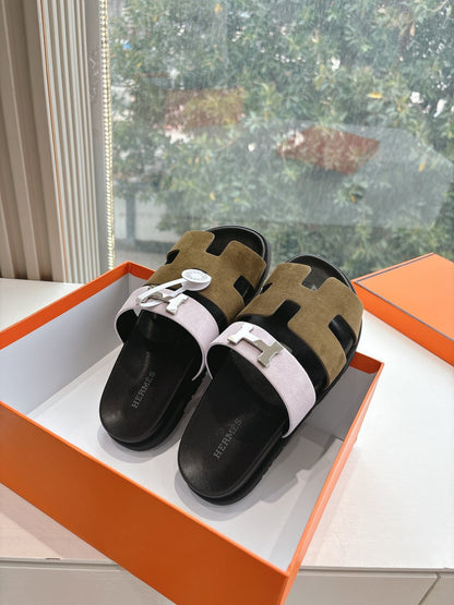 Hermes Women Pink And Olive Suede Sandals