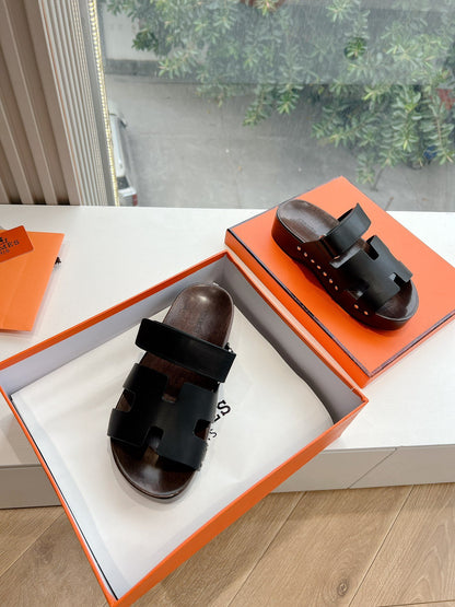 Hermes Women Black Leather Strap Sandals