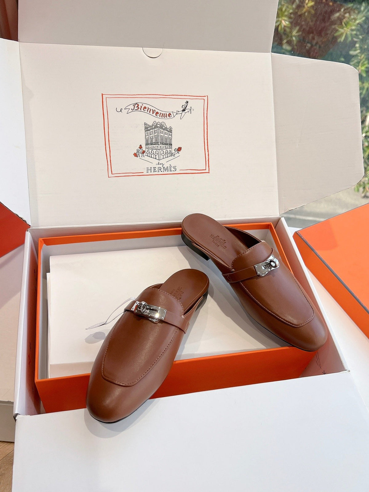 Hermes Women Brown Leather Slip On Mules