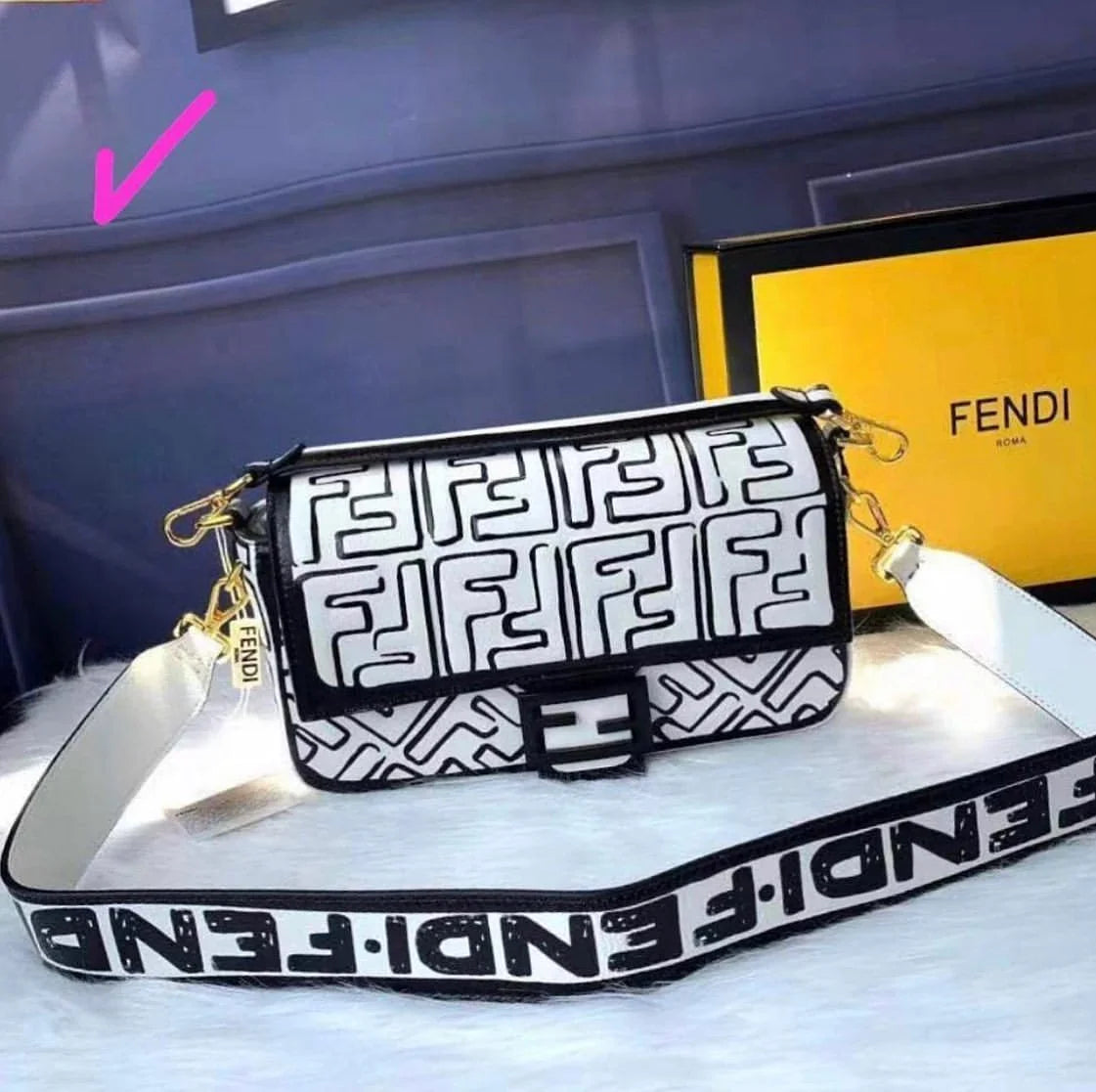 Fendi Baguette Leather Bags For Women
