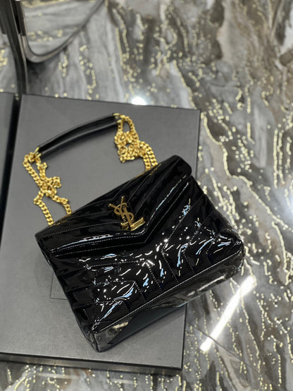 Saint Laurent ‘Loulou Medium’ shoulder bag