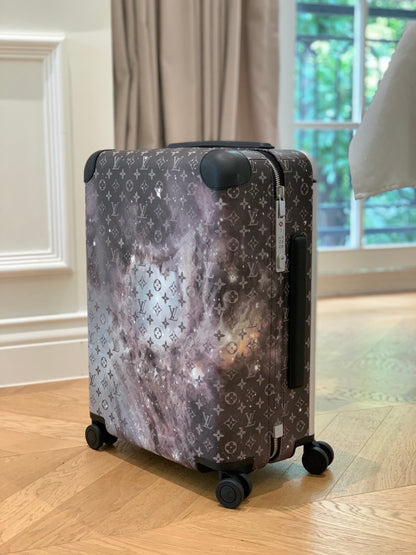 Louis Vuitton Horizon 55 Monogram Galaxy print