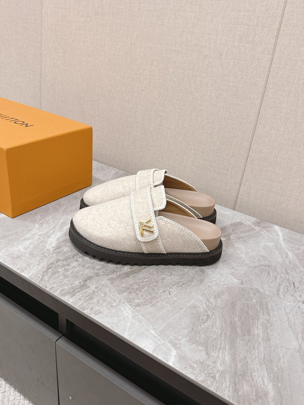 LV Women Beige Wool Mules