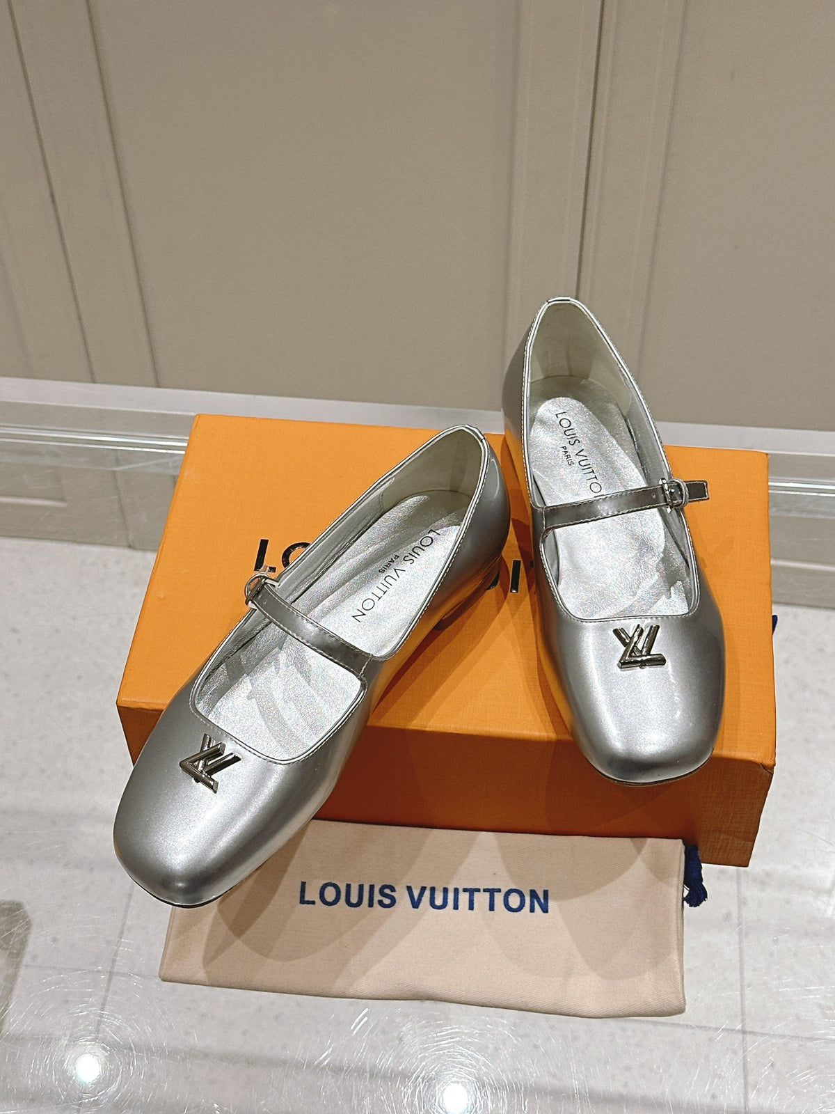 LV Women Silver Leather Mary Jane Flats