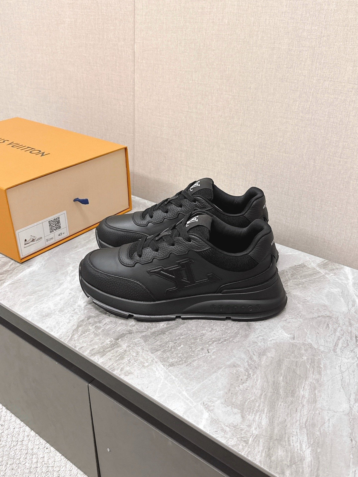 LV Women Black Leather Sneakers