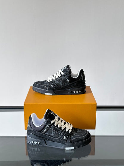 LV Men Black Suede Sneakers