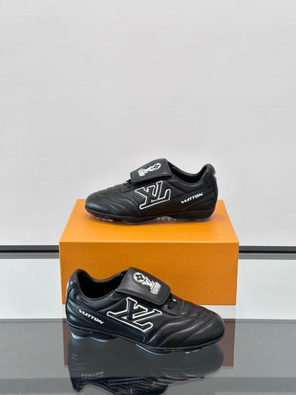LV Men Black Leather Sneakers