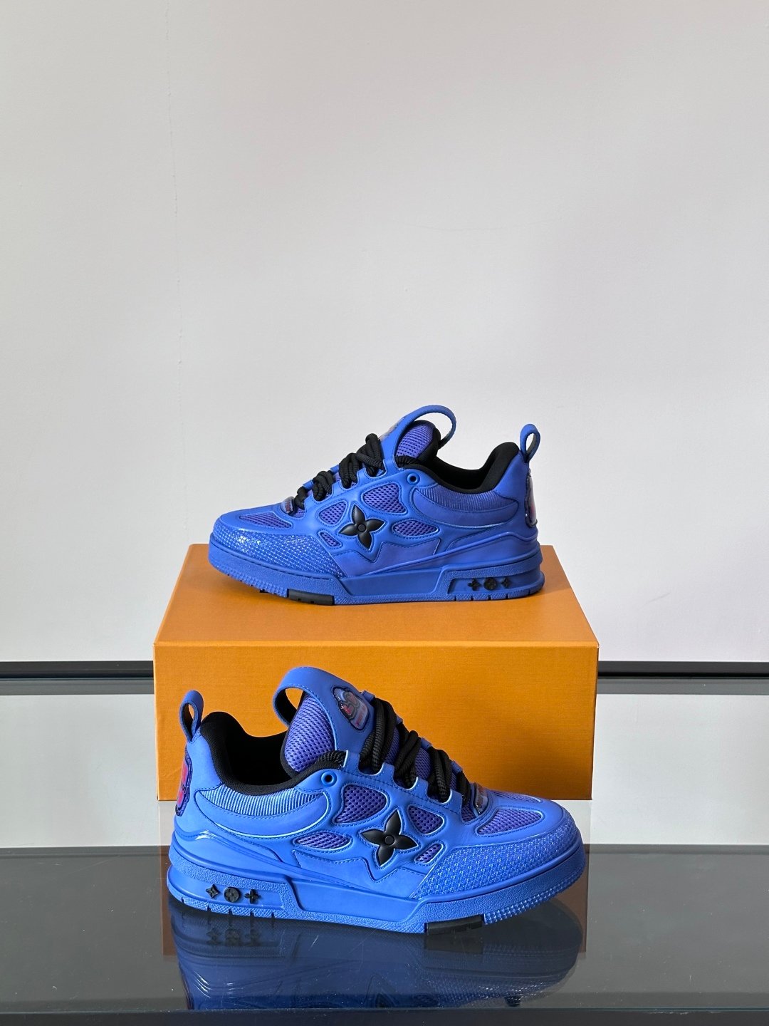 LV Men Blue Mesh And Leather Sneakers