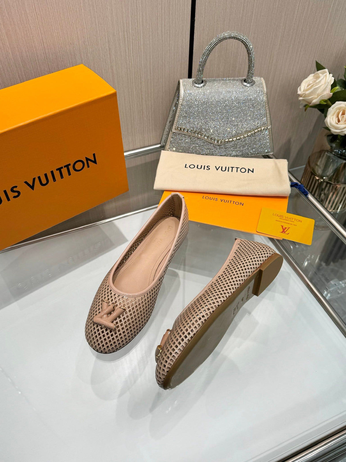 LV Women Beige Patent Leather Ballet Flats