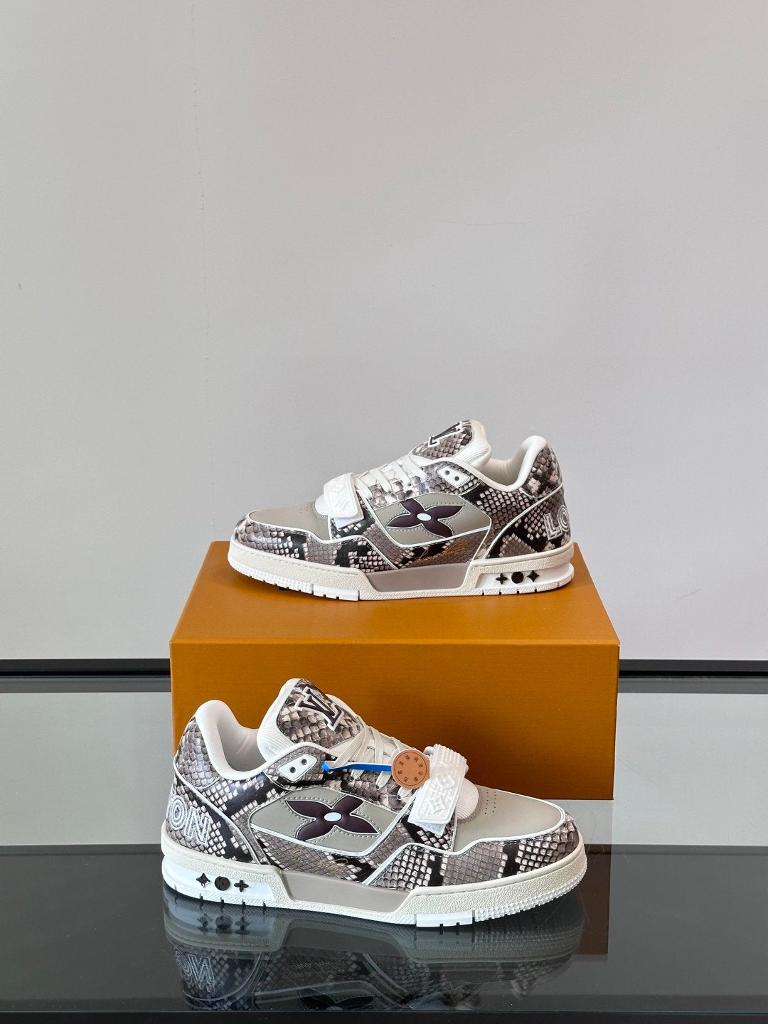 LV Men White And Gray Snakeskin Leather Sneakers