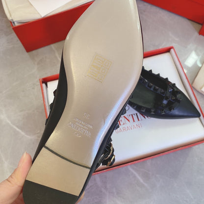 Valentino Women Black Leather Pointed Flats