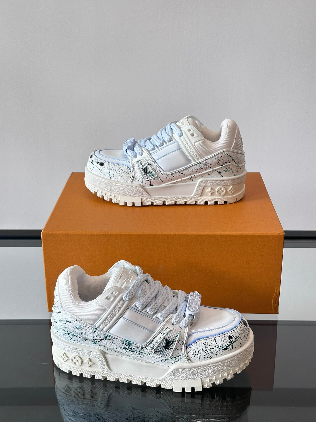 LV Men White Leather Painted Sneakers