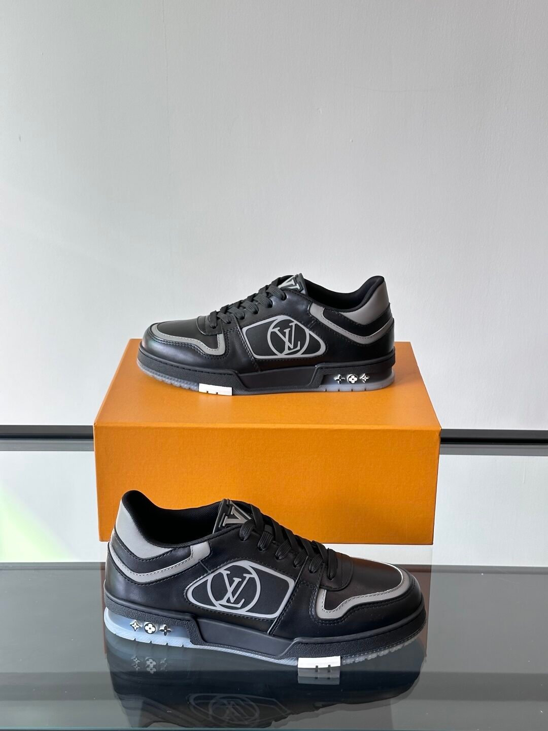 LV Men Black Leather Sneakers
