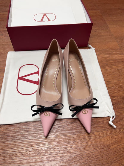 Valentino Women Pink Leather Bow Detail Pumps