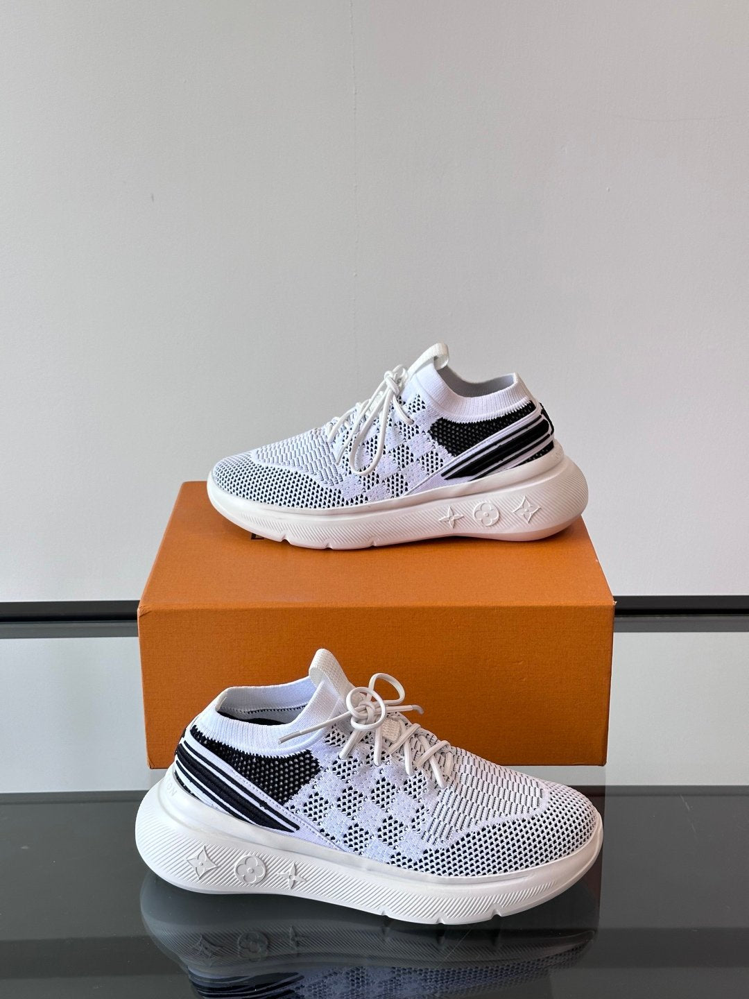 LV Men White Knit Mesh Sneakers